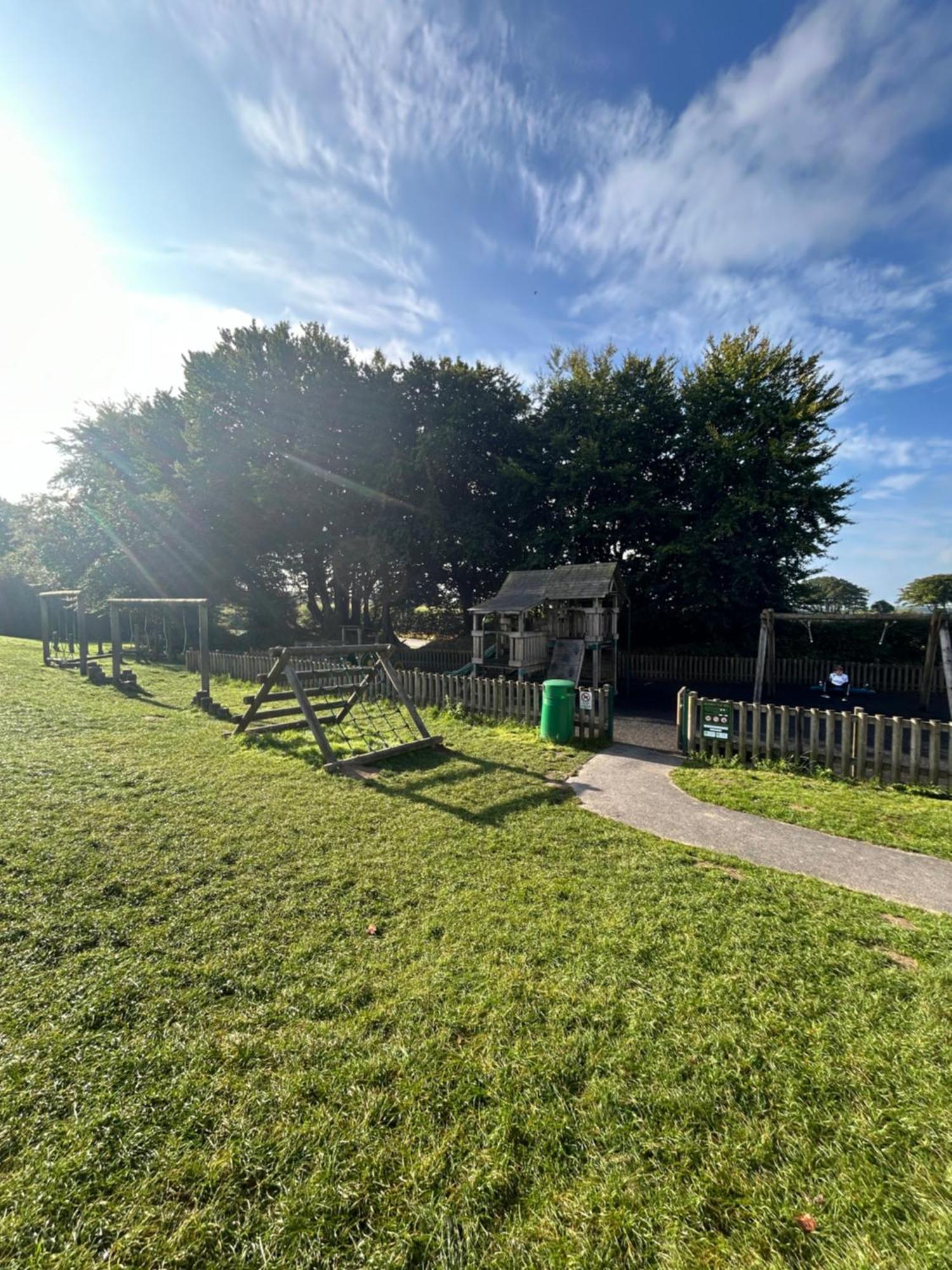 22 Stowford Gardens Combe Martin Apartment Luaran gambar